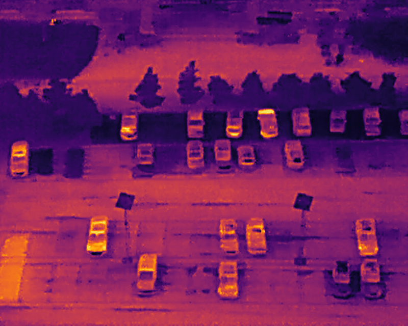 Thermal ISR frame, model detections active